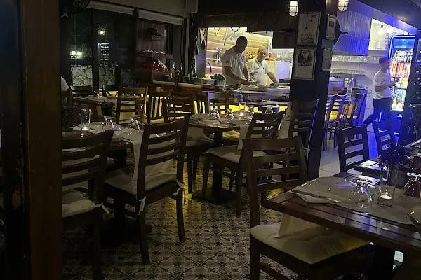 Bistro Marina Neyzar - Resim 16