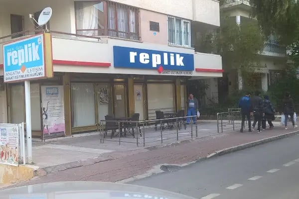Replik Sanat Eğitimleri Kurumu - Resim 11