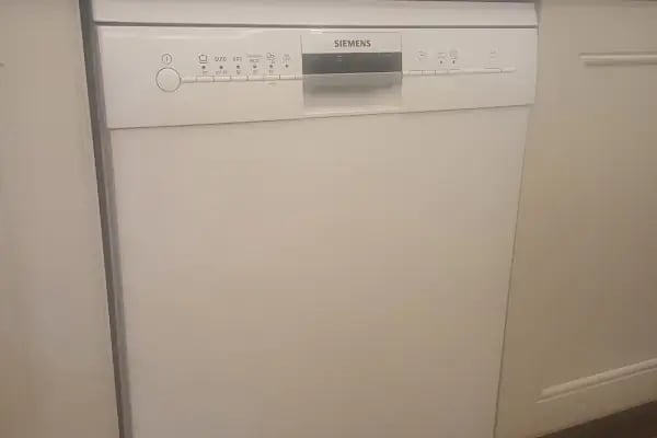 Üçel Frekans Beyaz Eşya ve kombi servisi - Resim 4