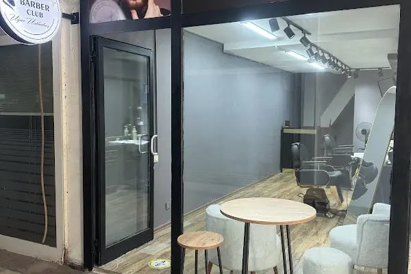 BARBER CLUB Uğur Üstünbaş Ataşehir erkek kuaförü - Resim 2