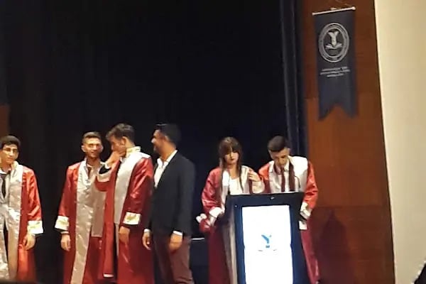 Yaşar Üniversitesi Konferans Salonu - Resim 7