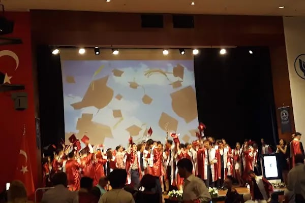 Yaşar Üniversitesi Konferans Salonu - Resim 9