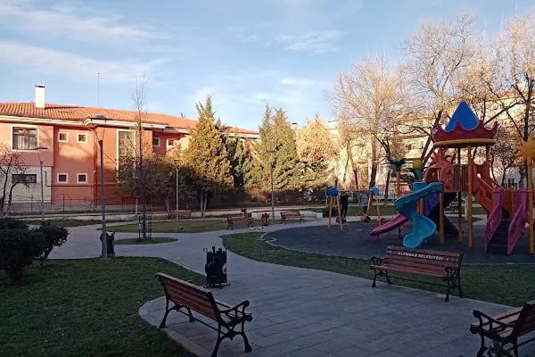 Aydınlık 2 Dinlenme Parkı - Resim 1