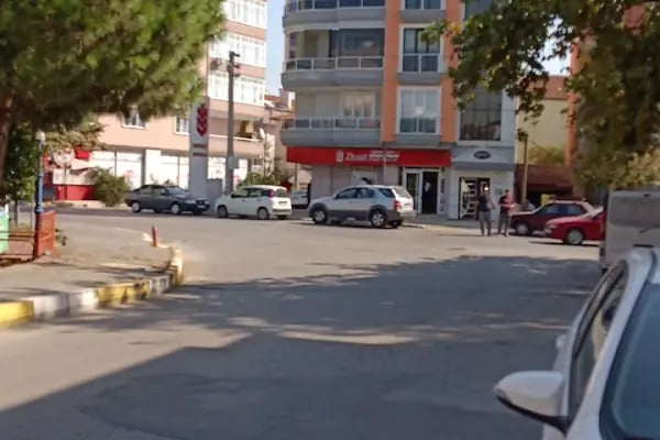 Ziraat Bankası Altıeylül/Balıkesir Şubesi - Resim 2