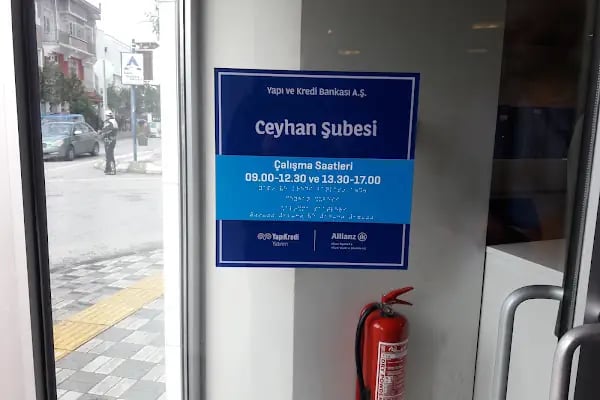 Yapı Kredi - Ceyhan Şubesi - Resim 4