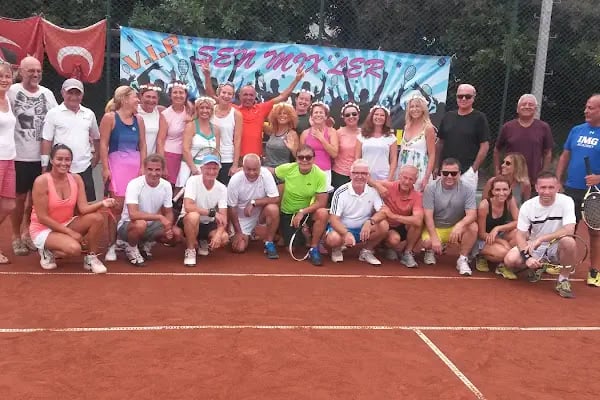 3 sısters tenis kulübü TORBA - Resim 3