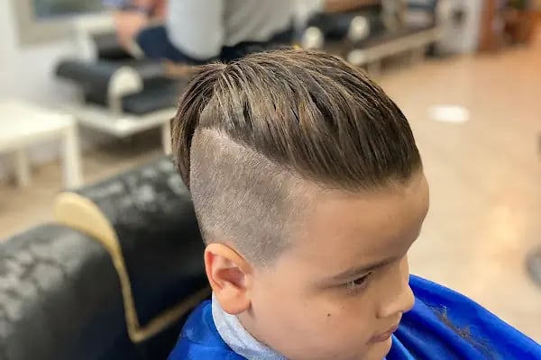 Saloon Cadde Erkek Kuaförü - Resim 7