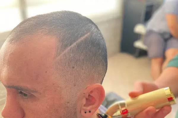 Saloon Cadde Erkek Kuaförü - Resim 11