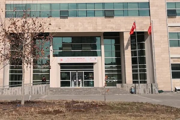 İpek Yolu Gümrük Ve Ticaret Müdürlüğü - Resim 4