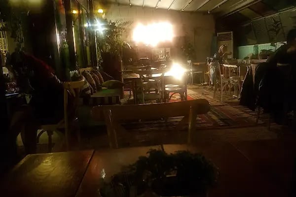 Her Şey AŞK tan Deli Cafe - Resim 16