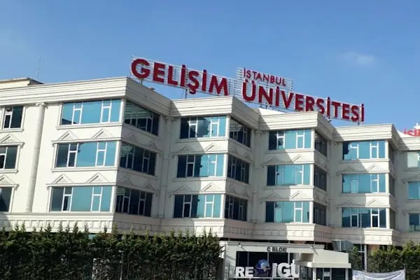 İstanbul Gelişim Üniversitesi - Resim 6