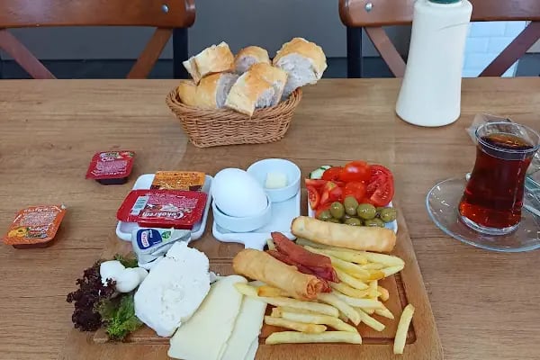 Serter Bey Kahvaltı ve Börek Döşemealtı - Resim 2