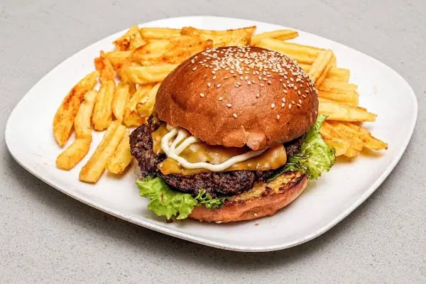 MU BAYRAKLI GASTRO PUB - Resim 9