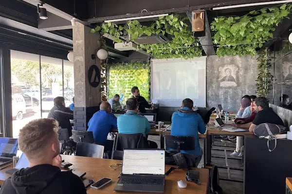 MU BAYRAKLI GASTRO PUB - Resim 11