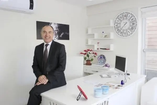 Op. Dr. Şevket Doğan, Plastik Rekonstrüktif Ve Estetik Cerrahi - Resim 3