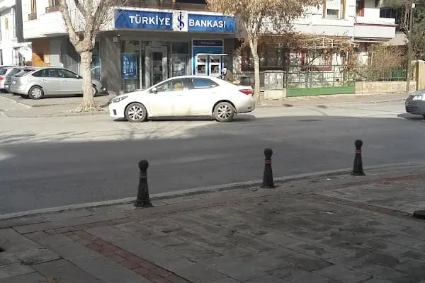 Türkiye İş Bankası Meram/Konya Şubesi - Resim 9