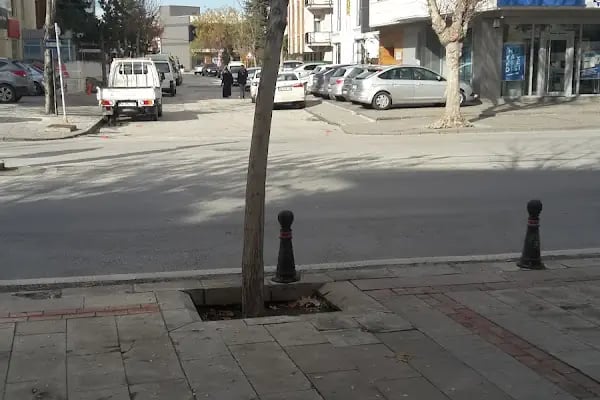 Türkiye İş Bankası Meram/Konya Şubesi - Resim 10