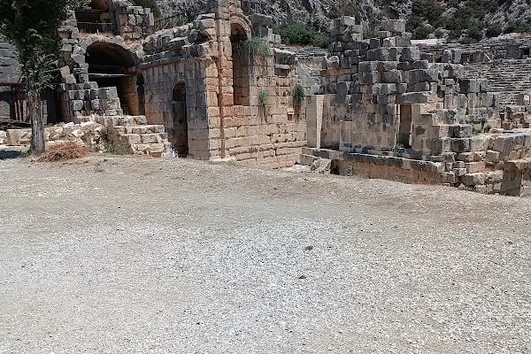 Antalya Demre İlçe Halk Kütüphanesi - Resim 4
