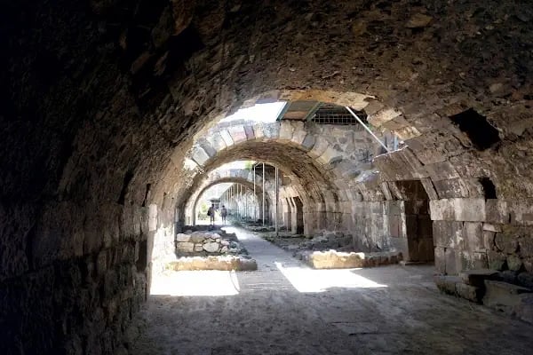 Agora Ören Yeri - Resim 12