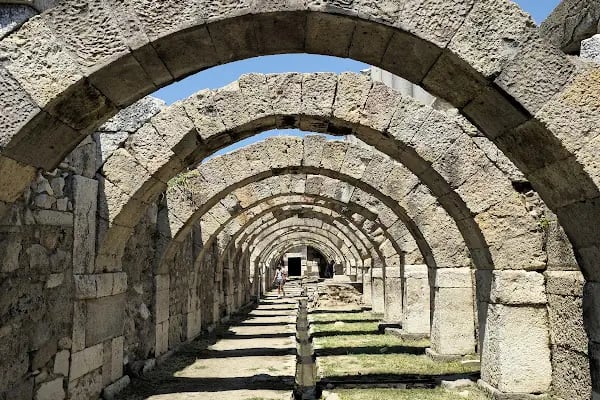 Agora Ören Yeri - Resim 2