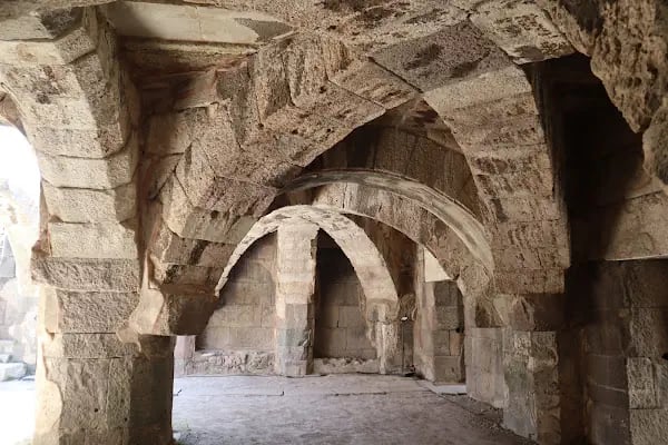 Agora Ören Yeri - Resim 6