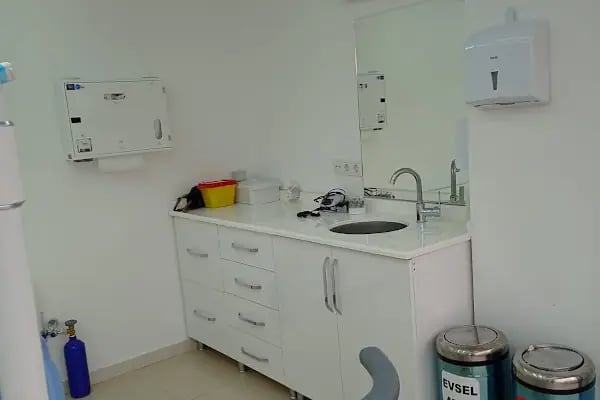 Çayırova Özel Marmara Diş Ağız ve Diş Sağlığı Polikliniği - Resim 7