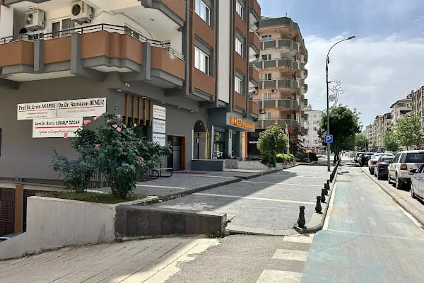 Uzm.Dr. Burcu Gökalp Özcan Kliniği - Resim 5