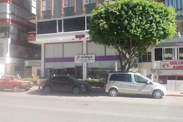 Özel Atalya Ağız ve Diş Sağlığı Polikliniği - Resim 11