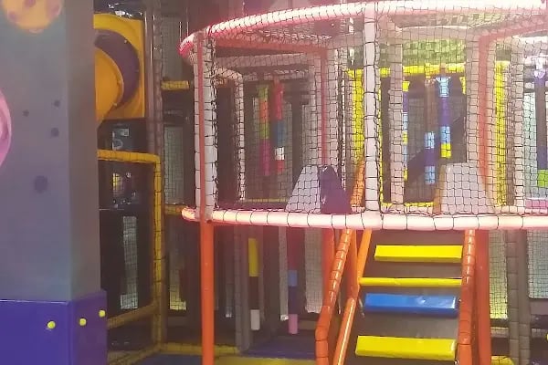 Bambampark kafe - Resim 9