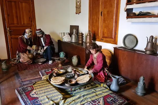 Adana Etnografya Müzesi - Resim 4