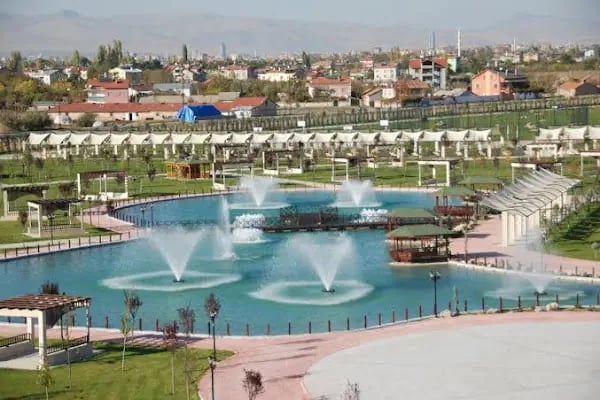Meram Karaaslan Hadimi Parkı - Resim 2