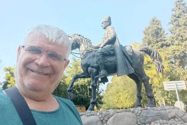 Üçkuyular Meydanı - Resim 13