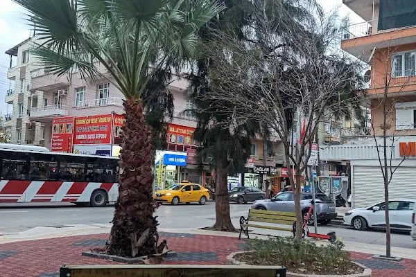 Üçkuyular Meydanı - Resim 5
