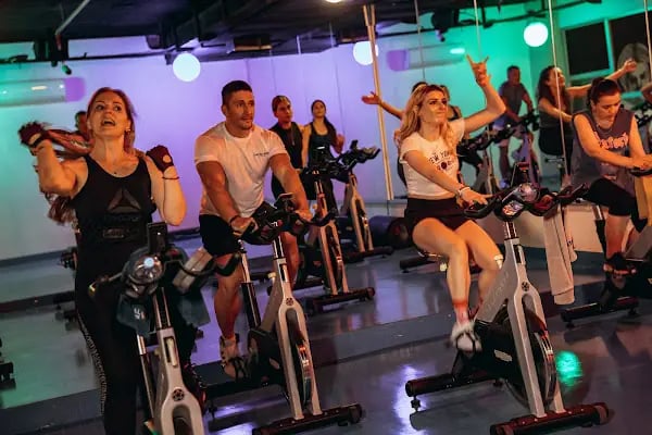 Central Park GYM - Resim 20