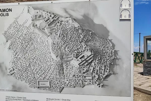 Pergamon Antik Kenti - Resim 20