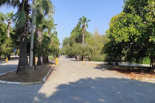 Mersin Üniversitesi Teknik Bilimler Meslek Yüksekokulu - Resim 3