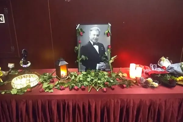Tarık Akan Konferans Salonu - Resim 9