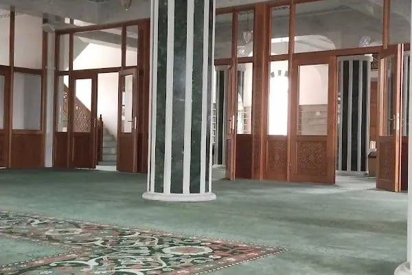 Hacı Zehra Yazaroğlu Camii - Resim 15