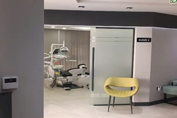 Mons Klinik Ağız ve Diş Sağlığı Polikliniği - Resim 10